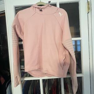 Puma athlesuire hoodie. Size medium.